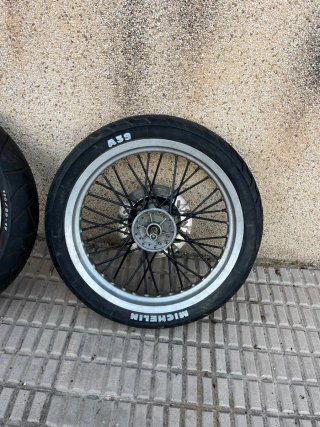 Ruedas Supermotard