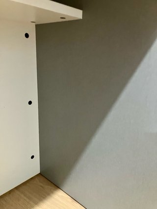 Mesa de estudio de madera robusta