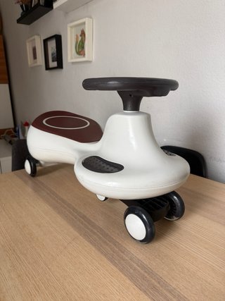 Correpasillos Twistcar Babyhood
