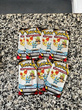 Pacchetti Carte Pokemon Caos Nascente