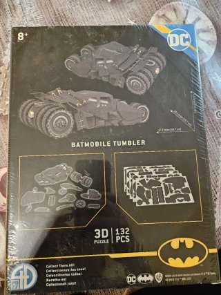 Puzzle 3D Batmobile Tumbler DC Comics