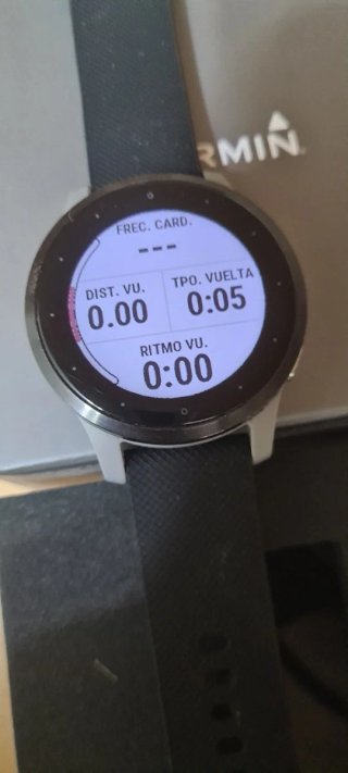 Garmin Vivoactive 4S GPS