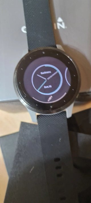 Garmin Vivoactive 4S GPS