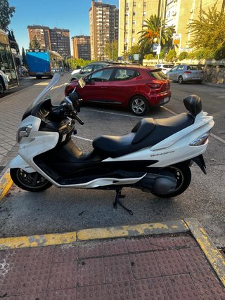 Suzuki Burgman 400 ABS 2011