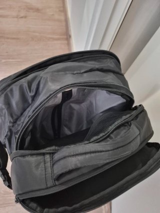 Mochila de viaje negra 3 compartimentos