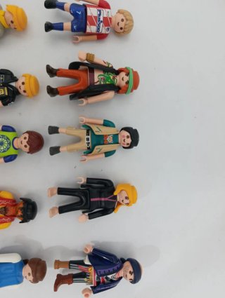 15 Figuras Playmobil Variadas