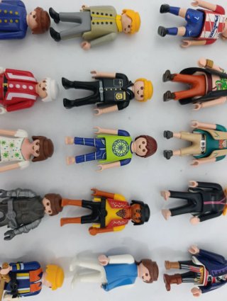 15 Figuras Playmobil Variadas