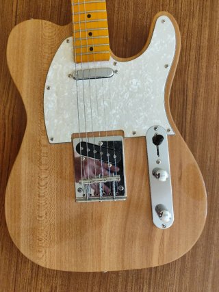 Guitarra tipo Telecaster