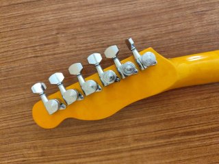 Guitarra tipo Telecaster