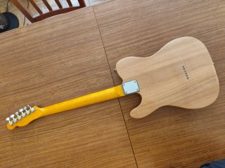 Guitarra tipo Telecaster