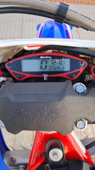 Moto Enduro Beta Azul/Roja