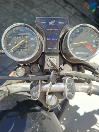 Honda Naked Negra