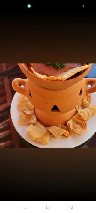 Se necesita cocinera para restaurante hondureño