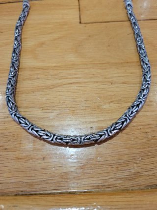 Cordón grueso de plata