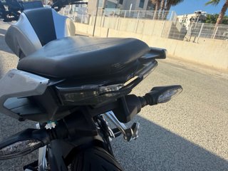 CF Moto 300cc Naked Negro