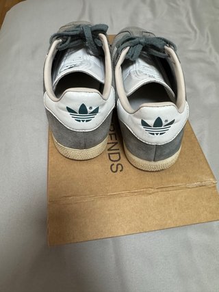 Zapatillas Adidas Gazelle Gris verdoso Talla 38