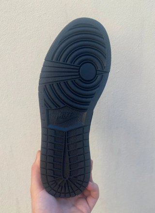Jordan 1 Retro Low Travis Scott Black 39