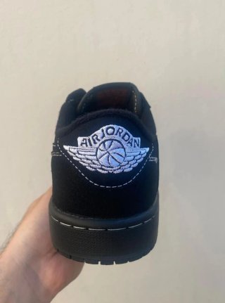 Jordan 1 Retro Low Travis Scott Black 39