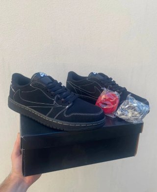 Jordan 1 Retro Low Travis Scott Black 39