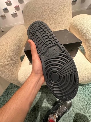 Jordan 1 Retro Low OG SP Travis Scott Black Talla