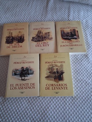 Coleccion libros Perez Reverte