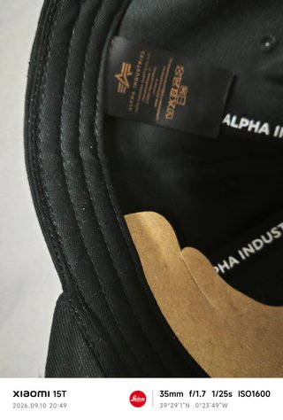 Gorra Alpha Industries negra nueva