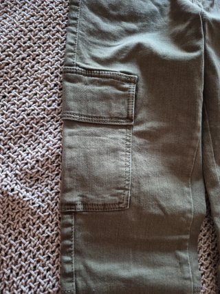 Pantalón cargo verde militar