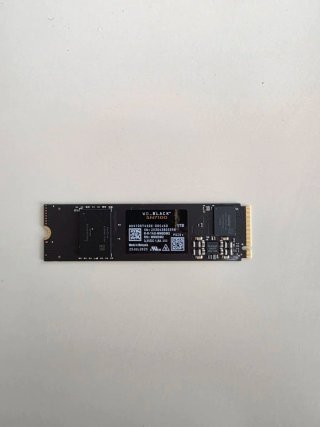 SSD NVMe WD Black SN7100 1TB M.2 - NUOVO