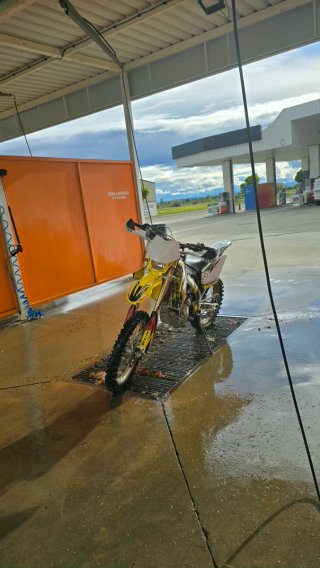 Suzuki RMZ enduro 450