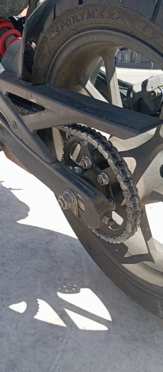 Honda CB 125 R Negra/gris