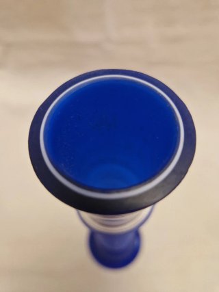 Jarrón de cristal de opalina Midcentury
