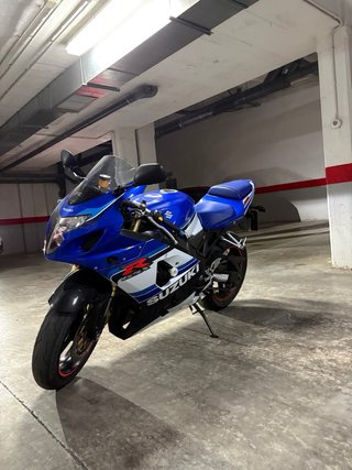Suzuki GSXR 750 20 Aniversario