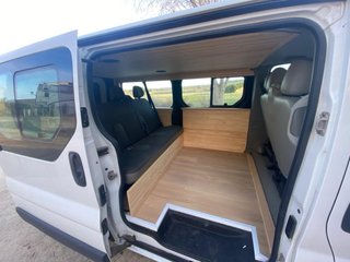Opel Vivaro 2007 con 148500km rastelada