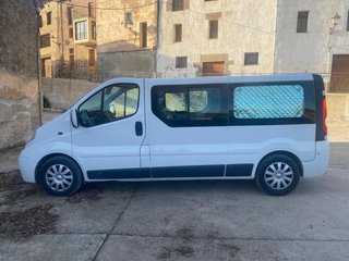 Opel Vivaro 2007 con 148500km rastelada