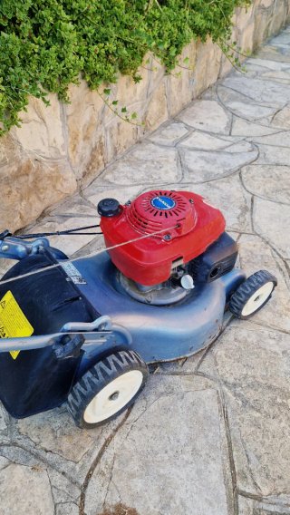 Cortacésped Honda HRG