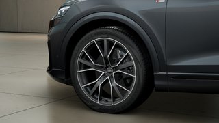Audi Q8 SUV 45 TDI 231cvBlack Line quattro tiptr.
