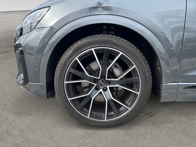 Audi Q8 2024, foto 10