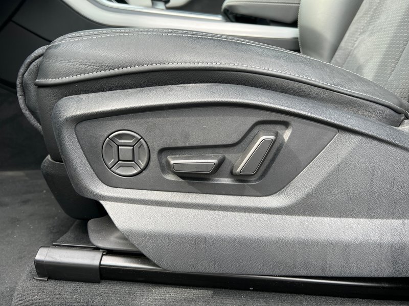 Audi Q8 2024, foto 20