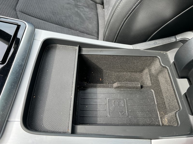Audi Q8 2024, foto 30
