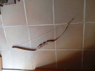 Arco in legno per frecce