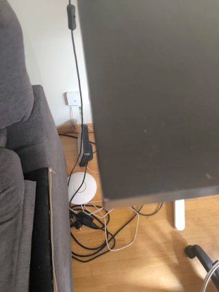 Mesa alta oficina Ikea y 2 sillas regulables