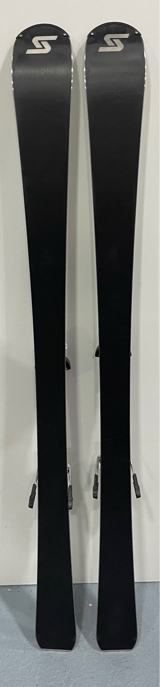 Sci Stöckli Axis Comp 149 cm