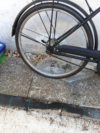 Bicicleta negra Giant