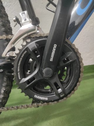 Bicicleta de Montaña Orbea Negra y Azul