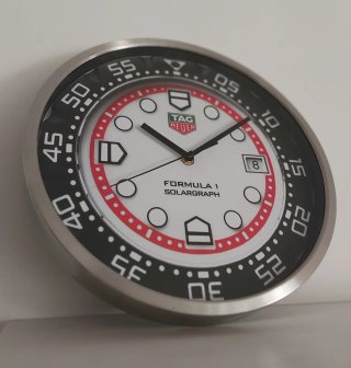 TAG Heuer Formula 1 SolarGraph