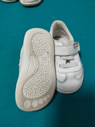 Tenis Zapyflex para bebé unisex talla 20