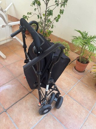 ANDADOR CON CESTA Y ASIENTO NUEVO