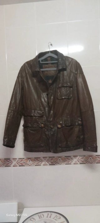 2 giacche in maglia-pelle e parka in pelle