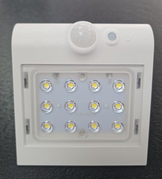 Aplique Solar LED 1.5W con Sensor