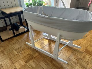 Minicuna Moisés Shnuggle con soporte balancín